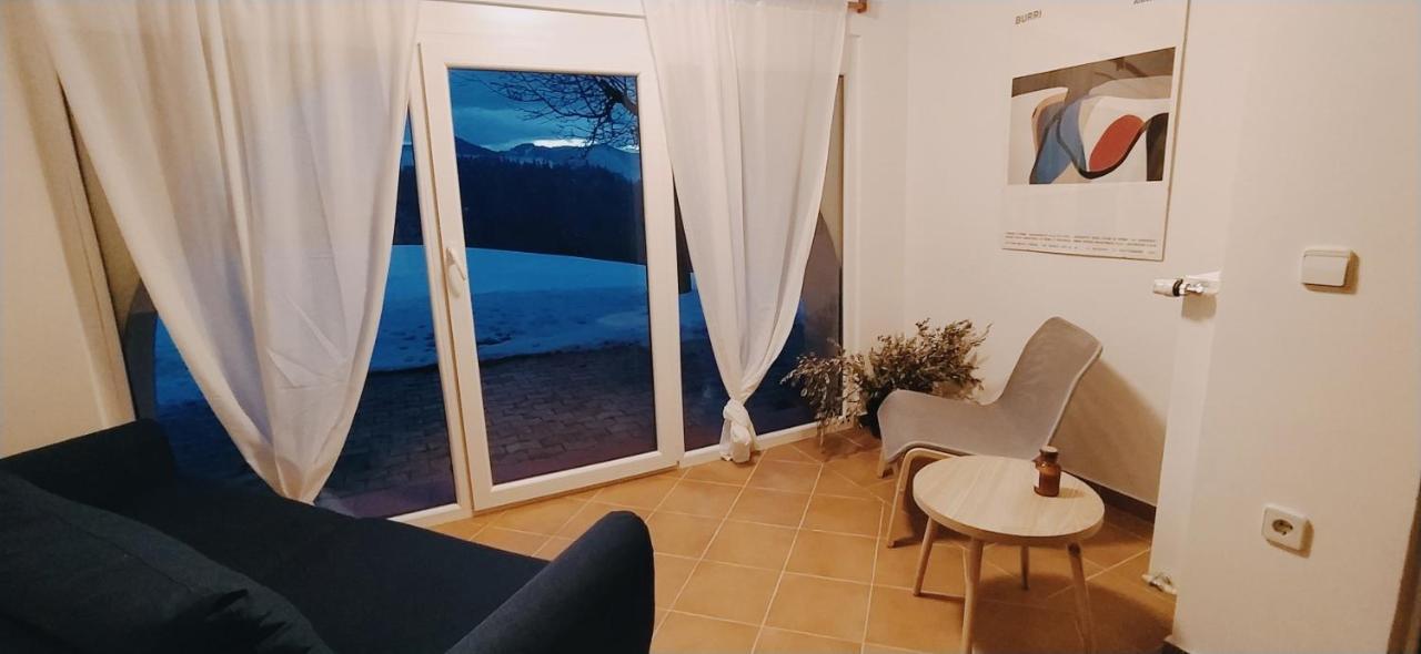 Ferienwohnung Kmetija Pecnik Prevalje Exterior foto
