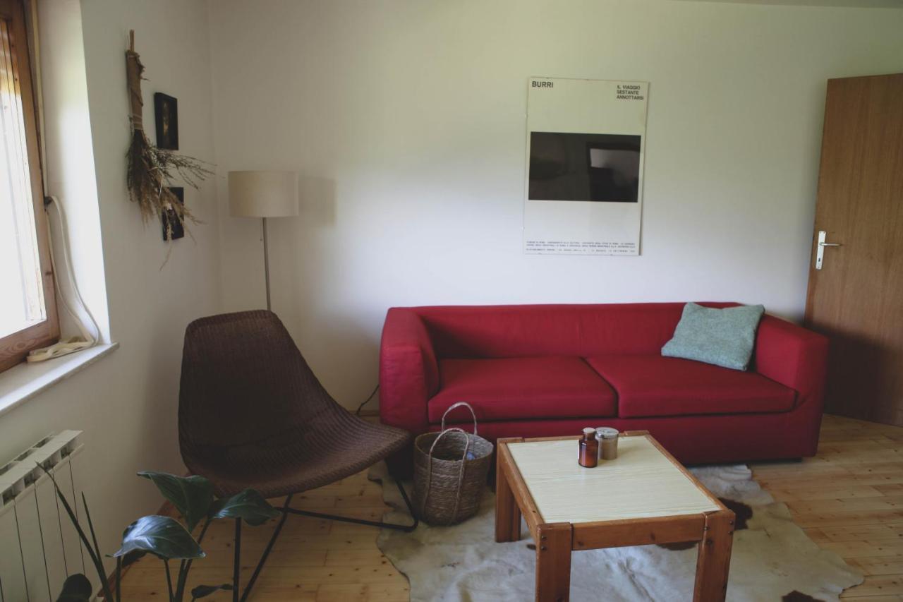 Ferienwohnung Kmetija Pecnik Prevalje Exterior foto