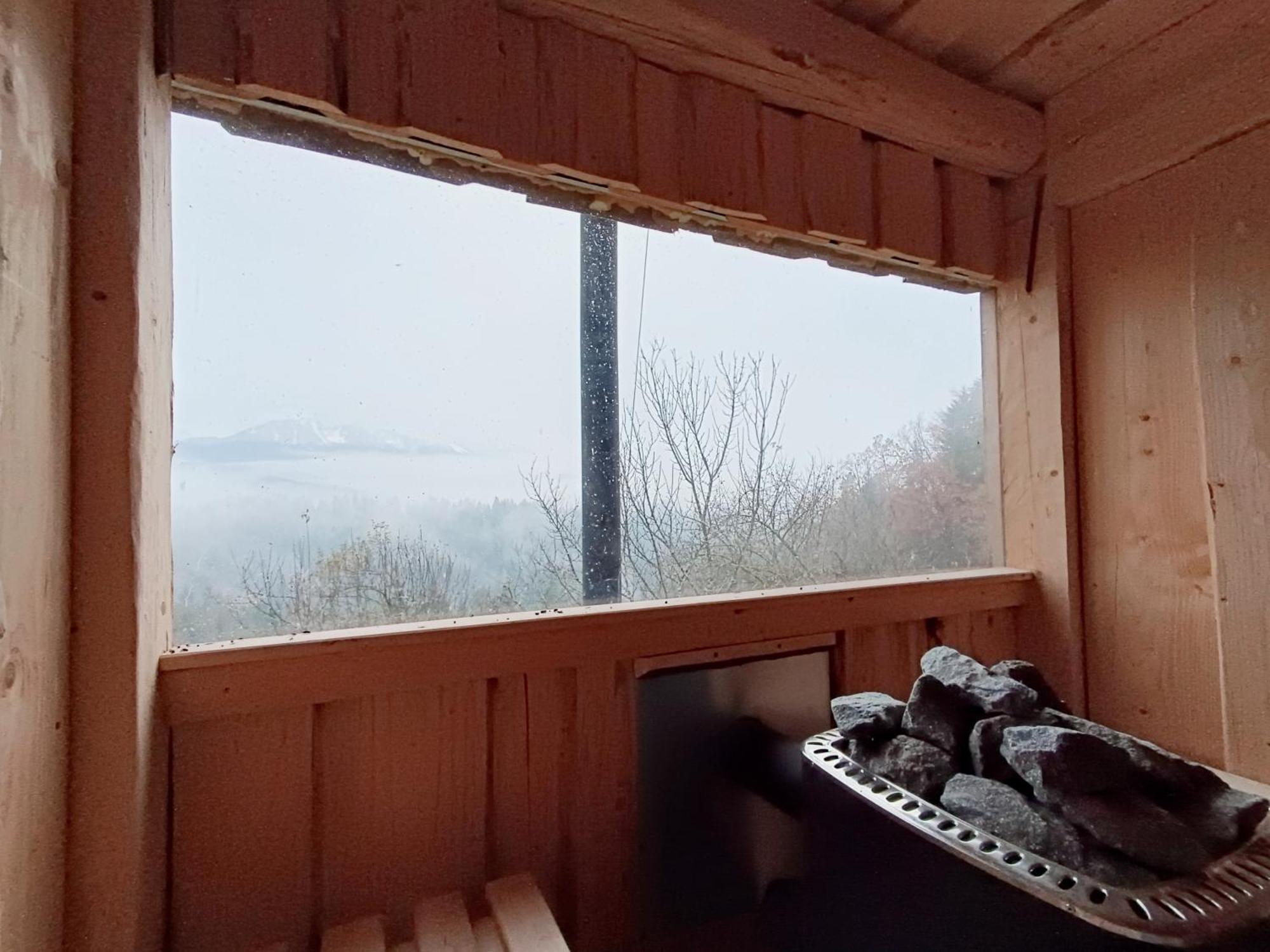 Ferienwohnung Kmetija Pecnik Prevalje Exterior foto